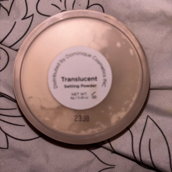 Setting powder translucent - Dominique cosmetics - Picture 3 of 4